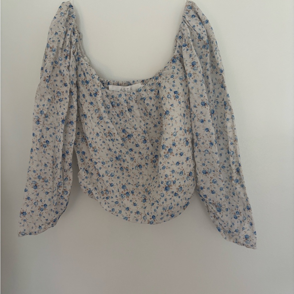 Astr White and Black Ruched Blouse